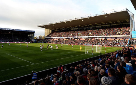 圆满退役！阿尔巴&布斯克茨：实现所有梦想，人生进入新阶段（阿尔巴与布斯克茨圆满谢幕：梦想皆成真，踏上人生新篇章）