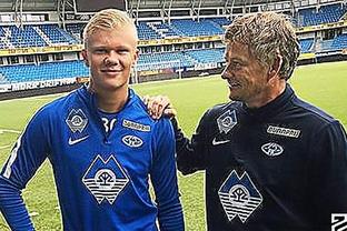 U18国少12月集训名单：魏祥鑫领衔，海外球员姜轶祥在列（U18国少12月集训名单公布：魏祥鑫领衔，留洋球员姜轶祥入选）