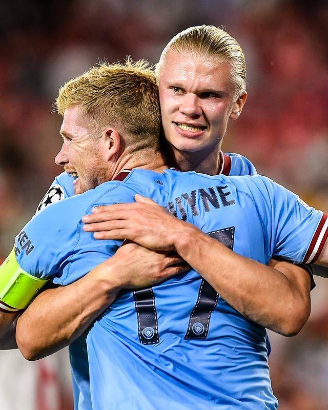 巴黎圣日耳曼外线火力猛烈