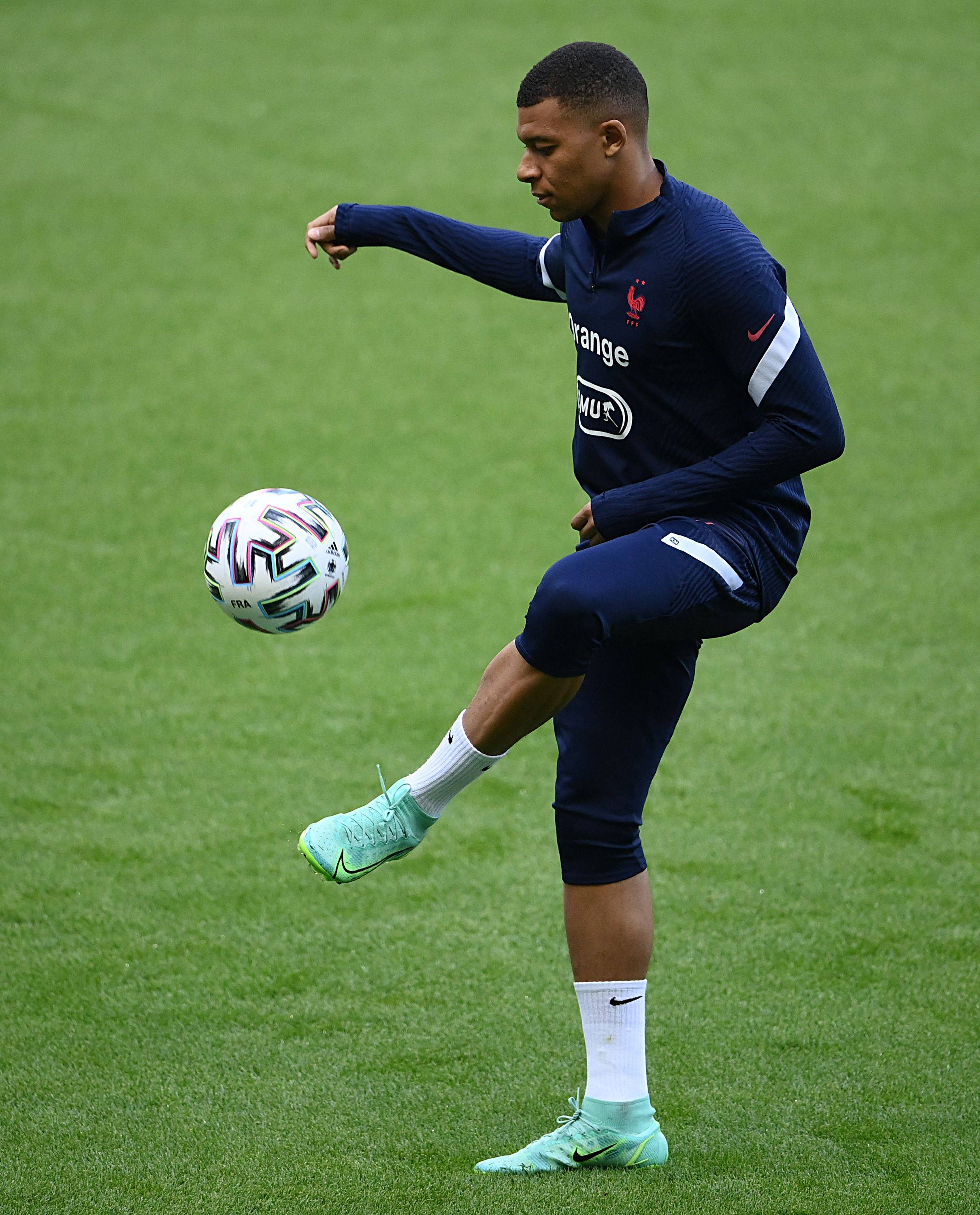 开场59秒闪击！福登创造本赛季英超最快进球纪录（开场仅59秒，福登破门刷新本赛季英超最快进球纪录）