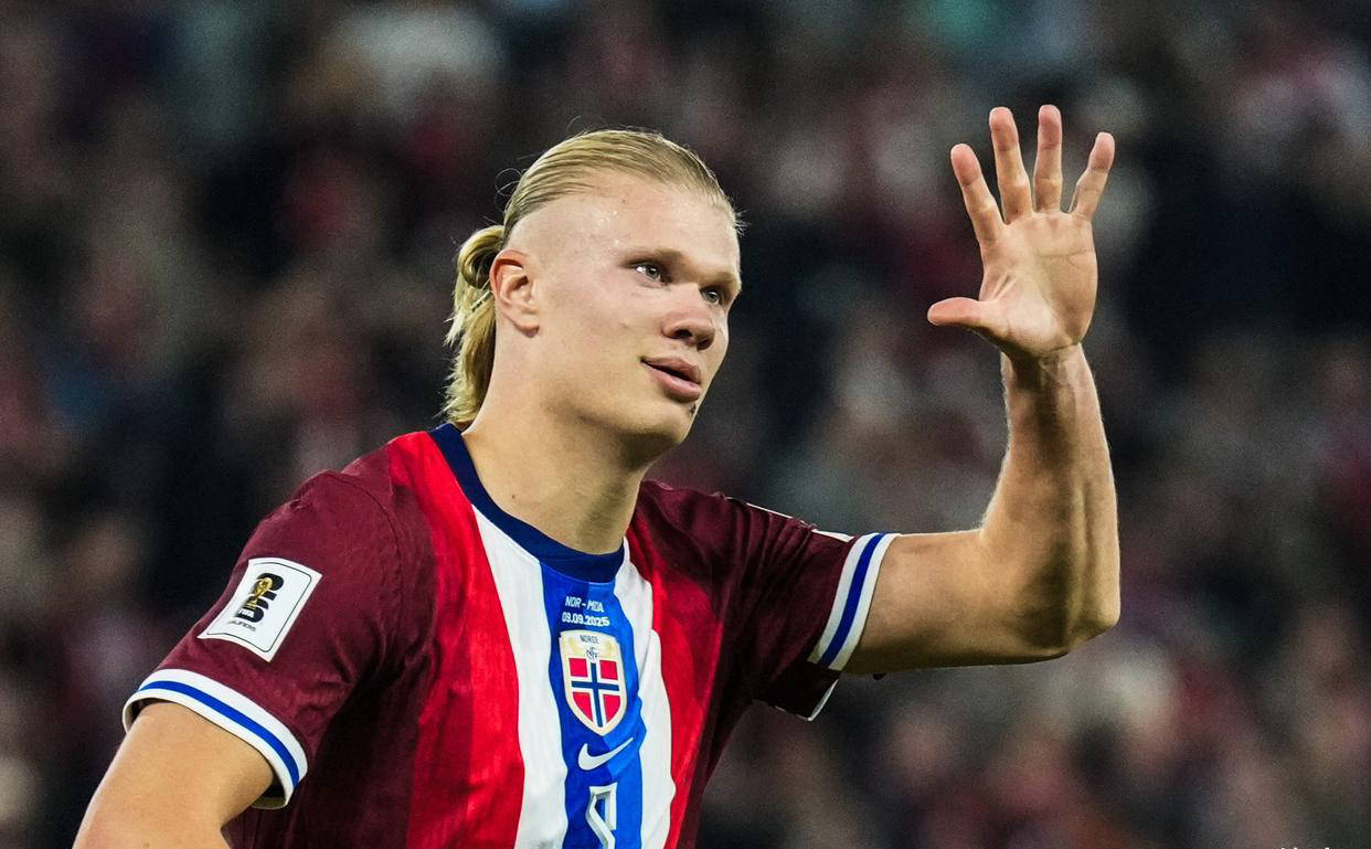 全封闭式摩托车已上市！骑车不怕雨天，不怕风沙，舒适出行不再是梦！（全封闭摩托车重磅发布：风雨无阻，远离风沙，舒适出行不再是梦）