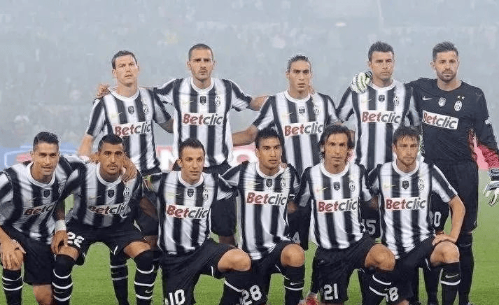 这身体对抗太硬了（身体对抗强度爆表）