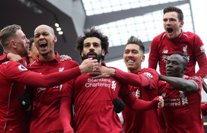 杜锋官方认证！19岁新星获期许 他能成广东下一个传奇？（杜锋亲口认可！19岁新星获厚望，他会是广东的下一位传奇吗？）